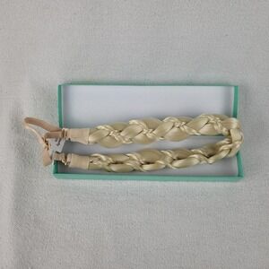 Madison braids Blonde Butterfly